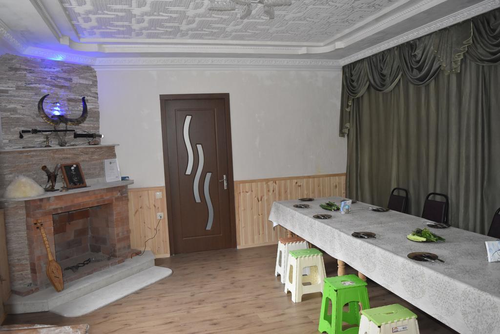 Qusha Guesthouse Meeting In The Mountains And Views Kazbegi Eksteriør billede