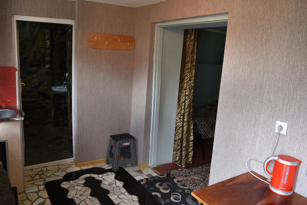 Qusha Guesthouse Meeting In The Mountains And Views Kazbegi Eksteriør billede